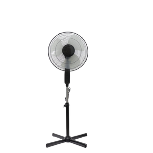 Moderner Hochgeschwindigkeits-Standventilator aus Metall mit Fernbedienung